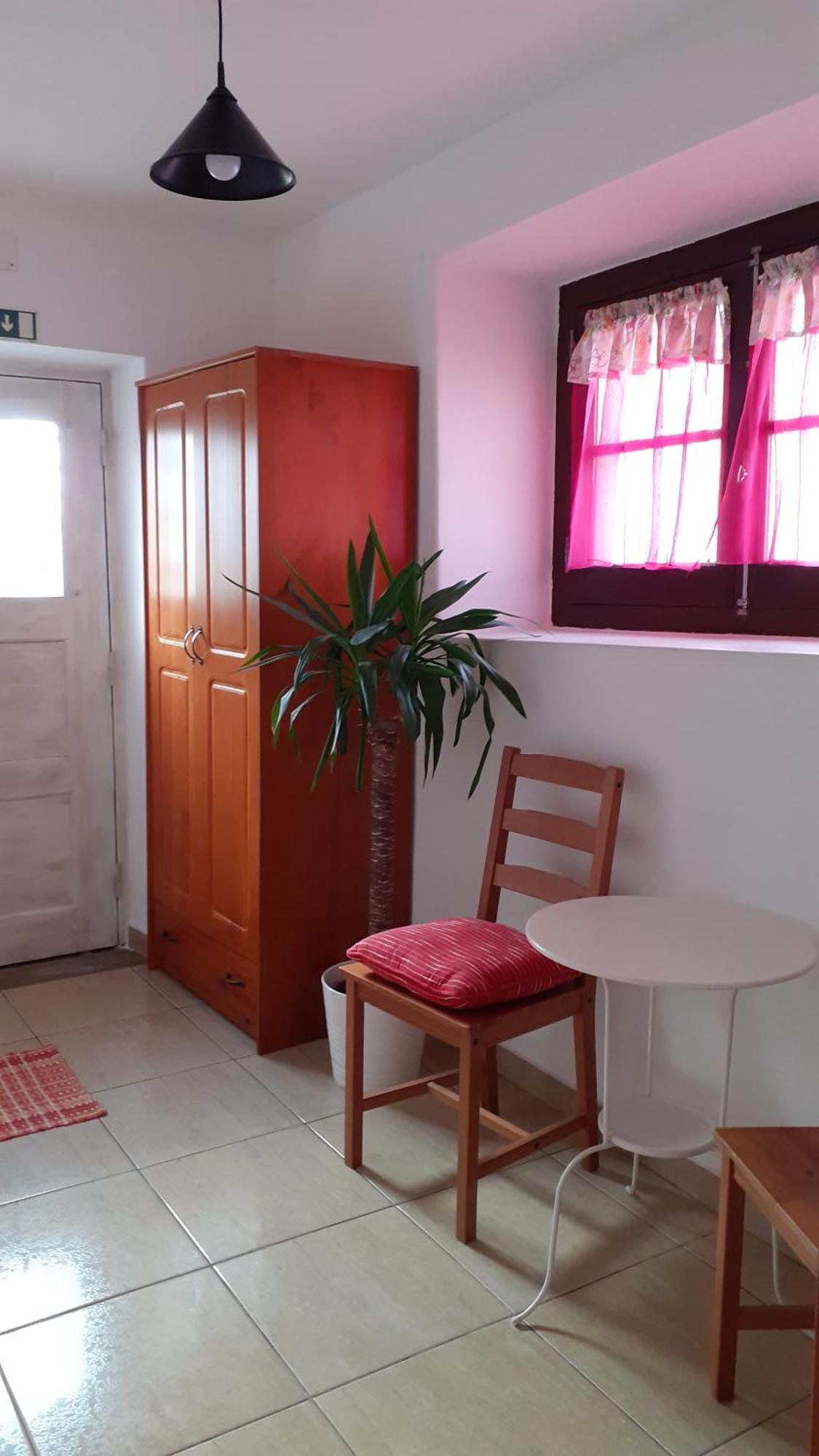 ホテル Casa Da Tauria アトウギア・ダ・バレイア 部屋 写真